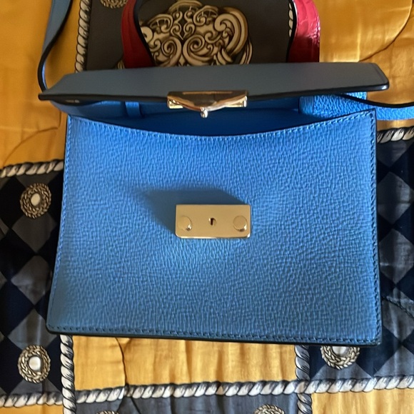 Small Emporio Armani brand new purse.Blue with red handle. - Picture 3 of 8